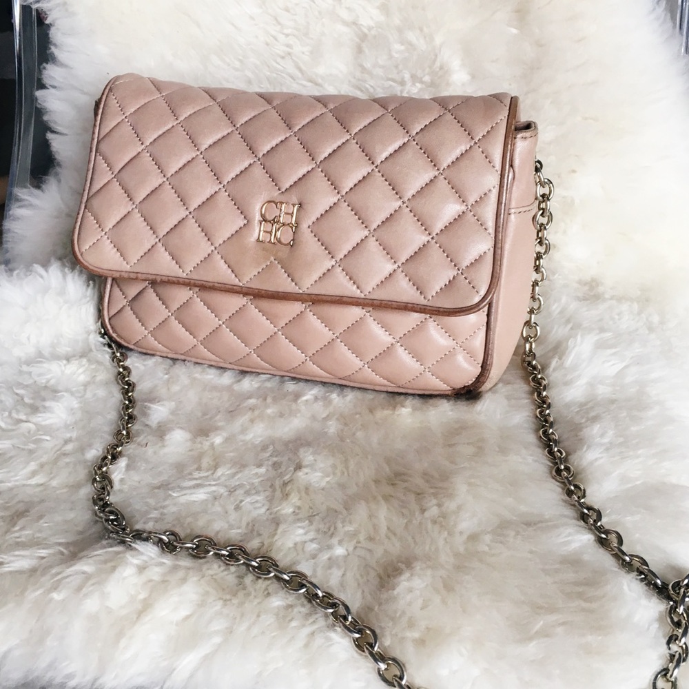 Beige Carolina Herrera bag